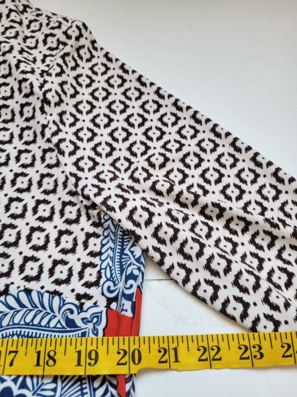 Chico's shift dress a bold medallion and geometric border print Size 12 Career - Picture 9 of 12